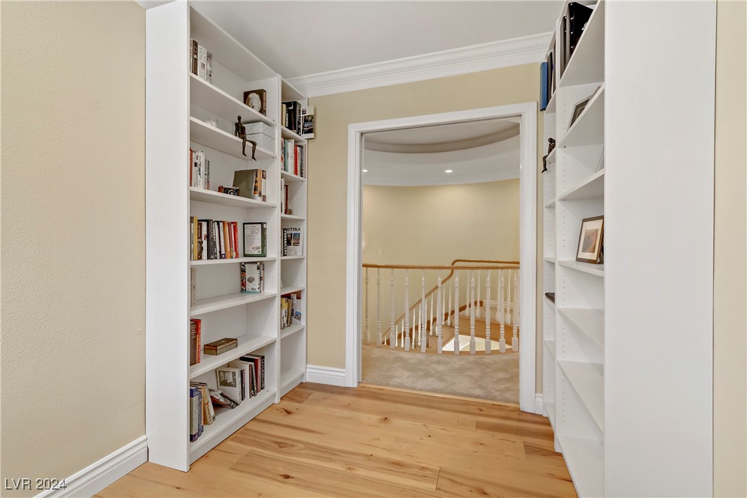 8225 Crow Valley Lane