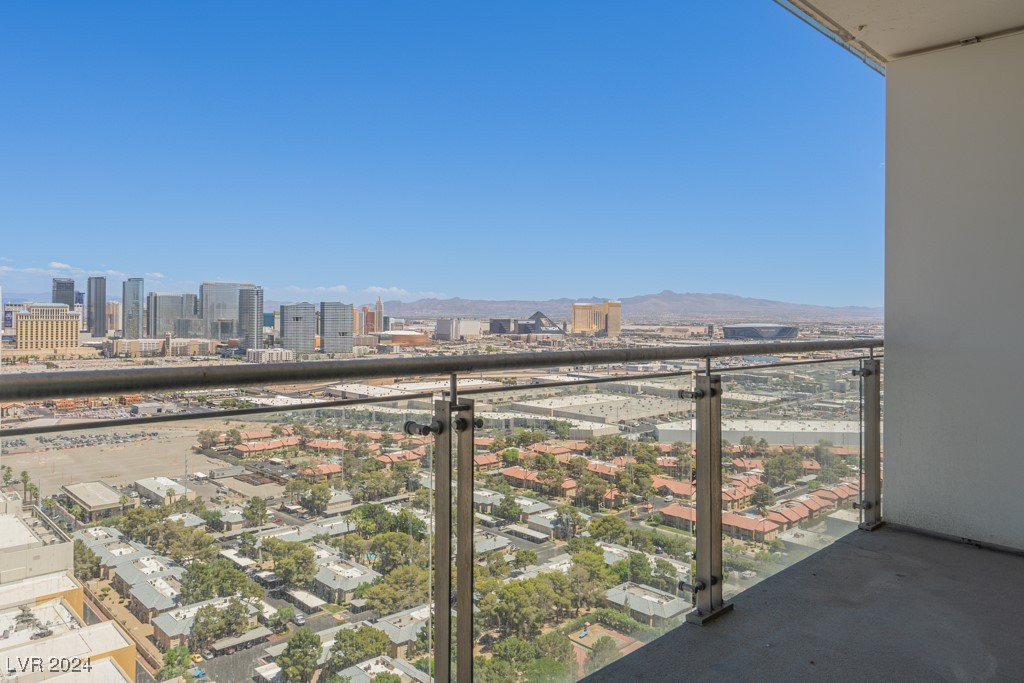 4381 West Flamingo Road 3208