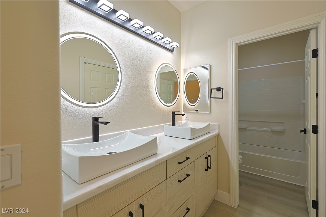 11364 Corsica Mist Avenue