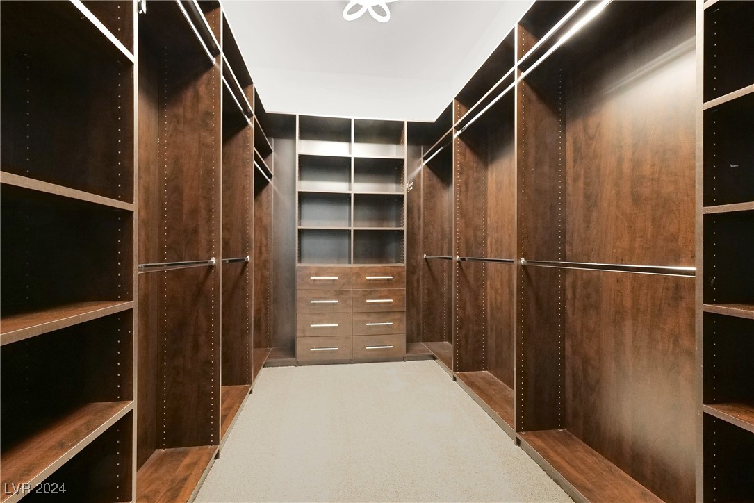 105 Reverie Heights Avenue