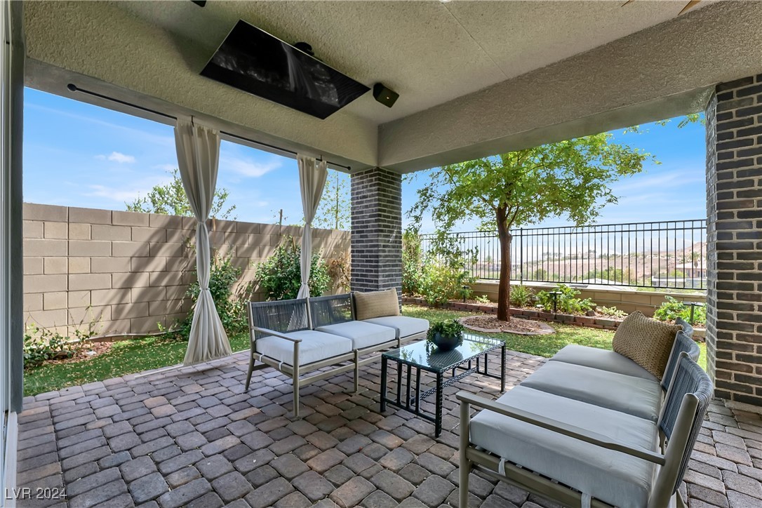 105 Reverie Heights Avenue