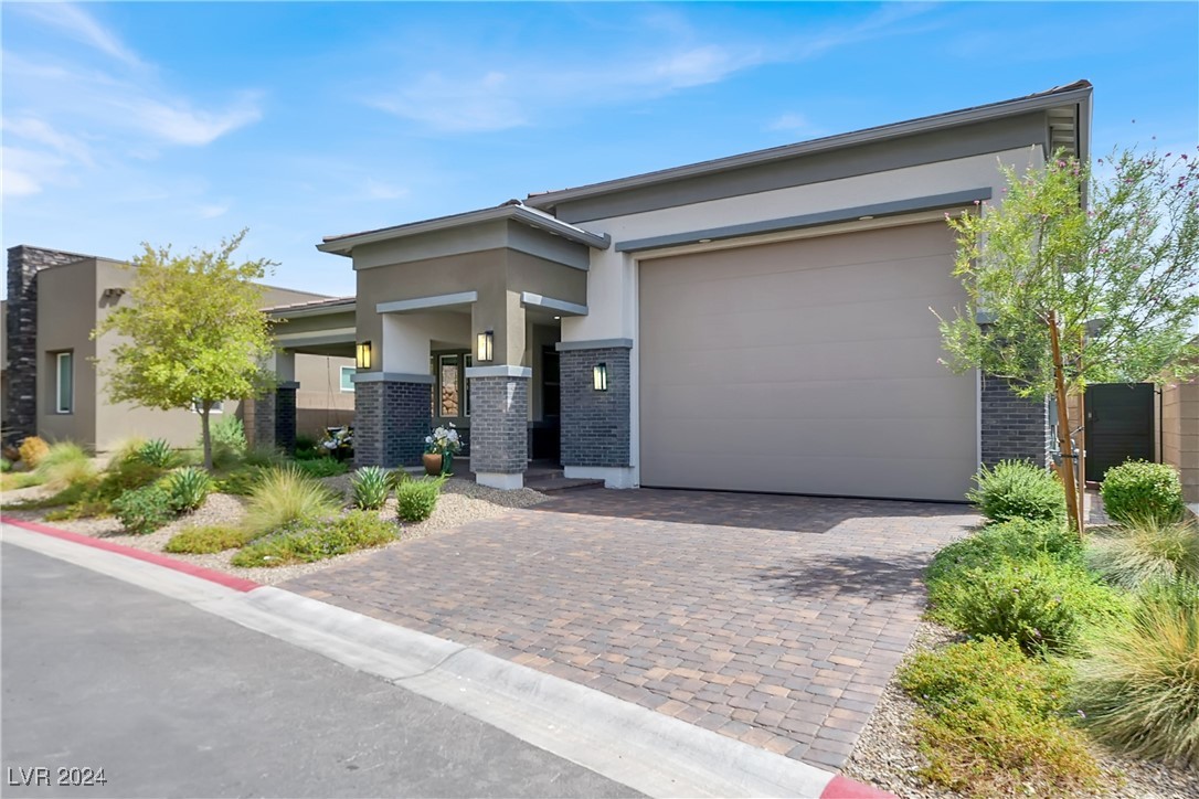 105 Reverie Heights Avenue