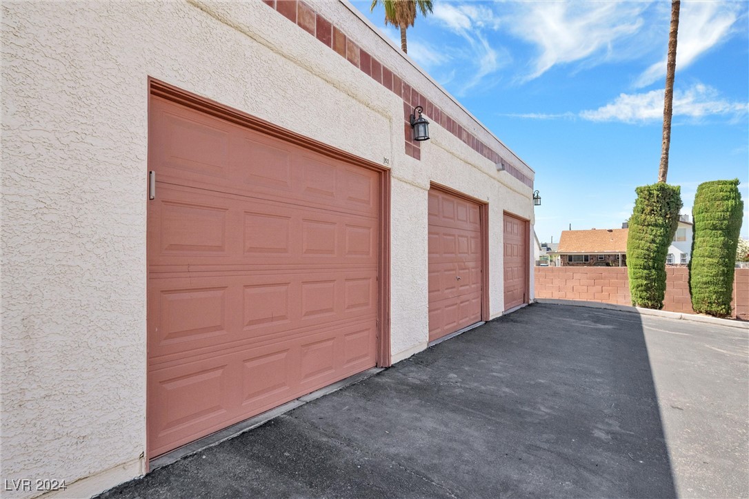 1800 Edmond Street 153