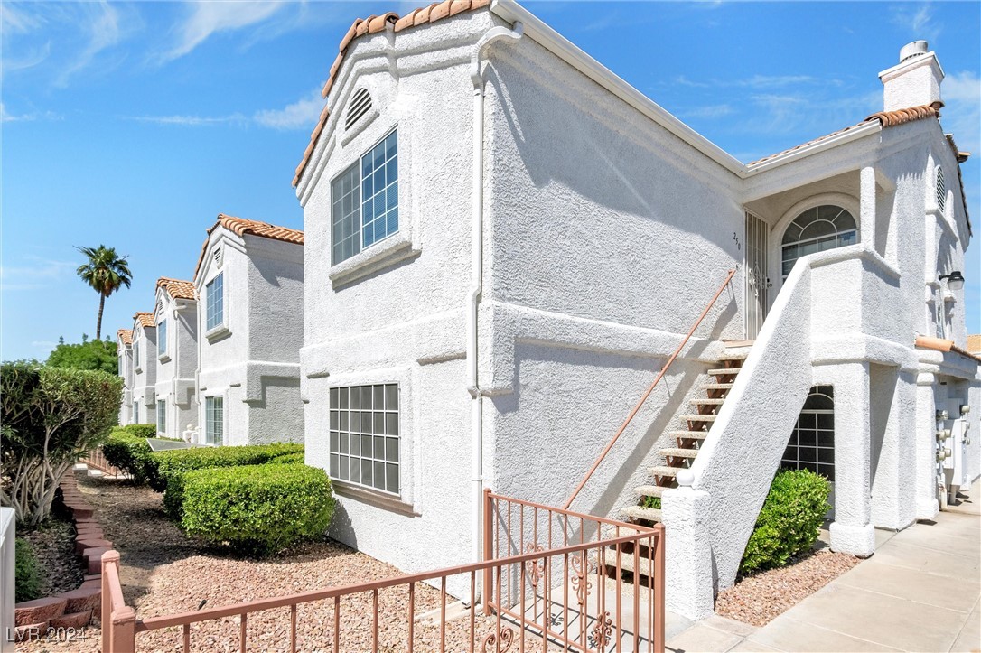 1800 Edmond Street 153