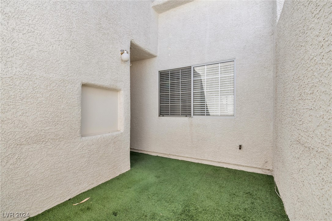 1800 Edmond Street 153