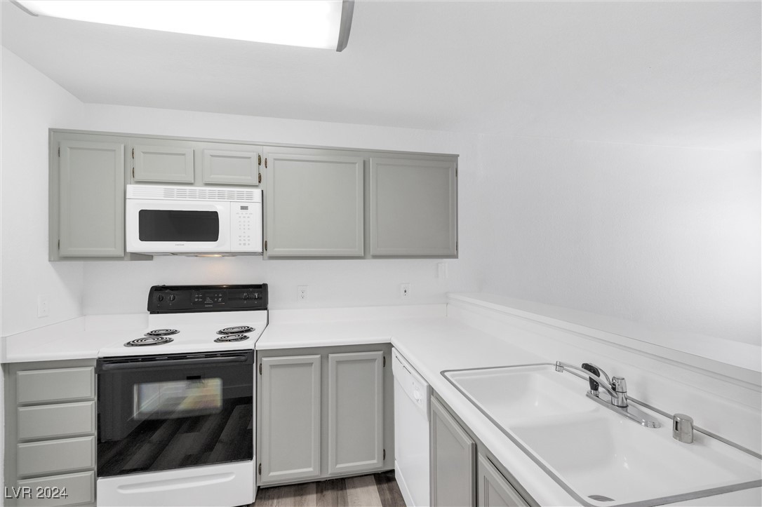 1800 Edmond Street 153