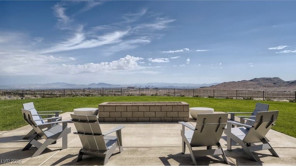 12608 Heritage Heights Drive