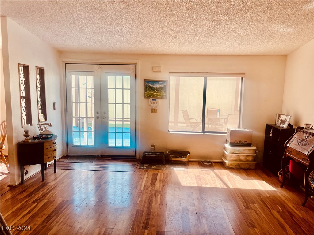 5675 Hobble Creek Drive