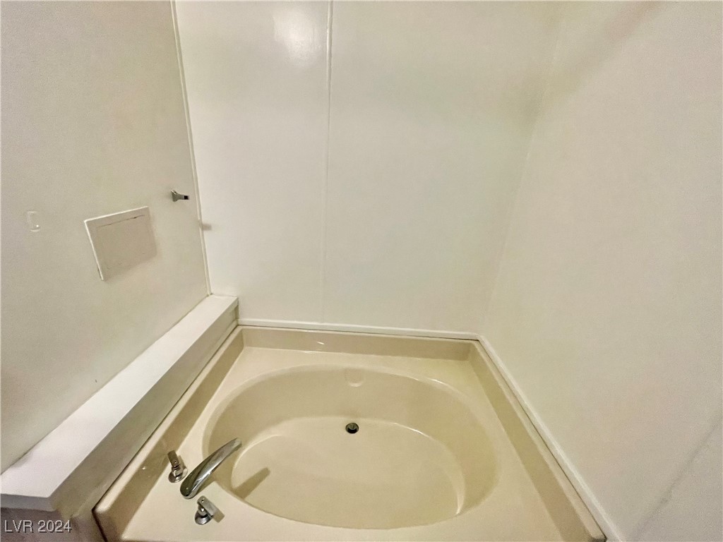 5675 Hobble Creek Drive