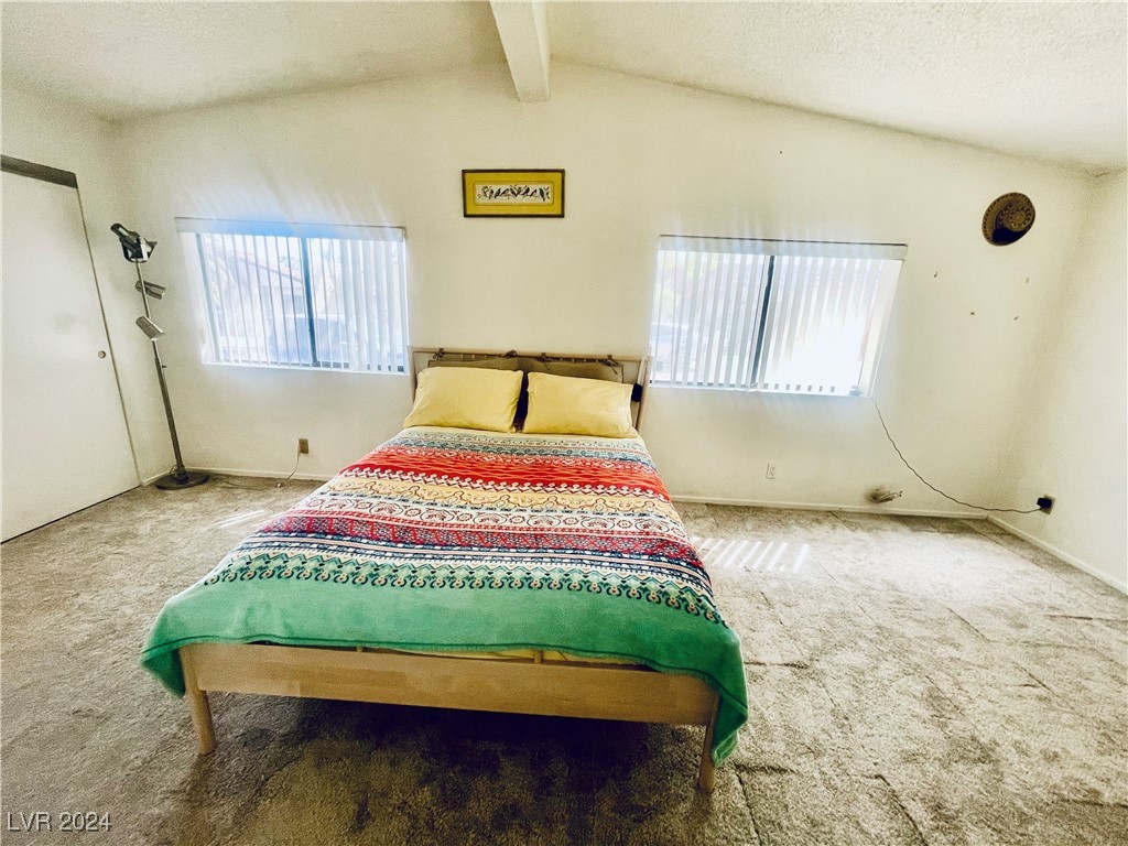 5675 Hobble Creek Drive