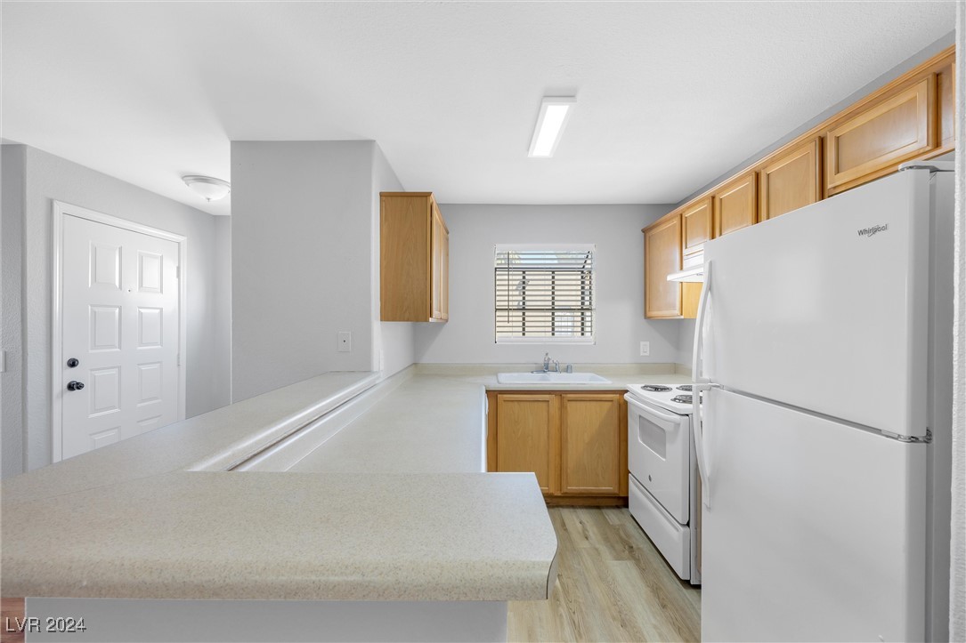 2987 Juniper Hills Boulevard 202