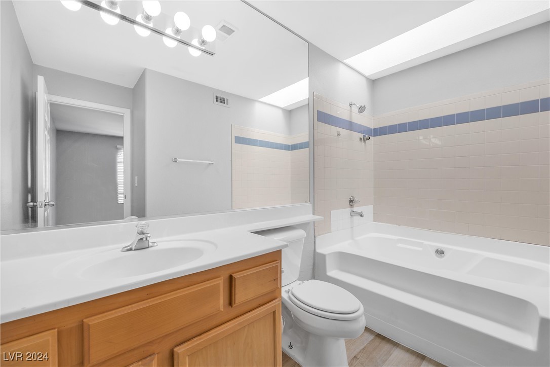 2987 Juniper Hills Boulevard 202