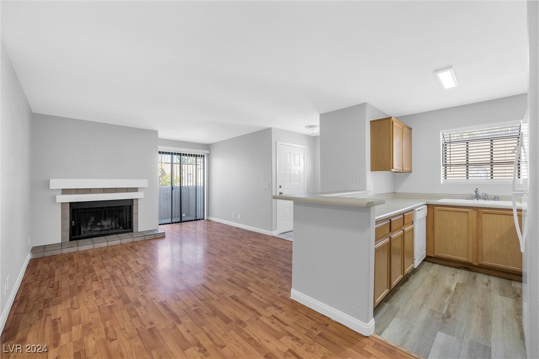 2987 Juniper Hills Boulevard 202