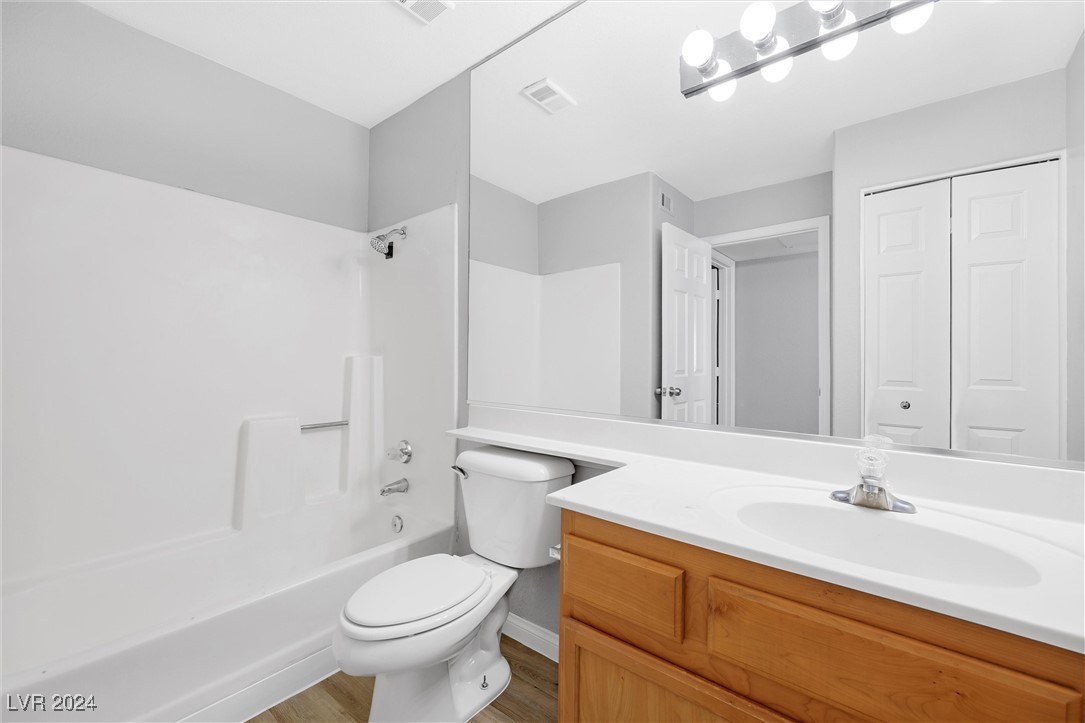 2987 Juniper Hills Boulevard 202