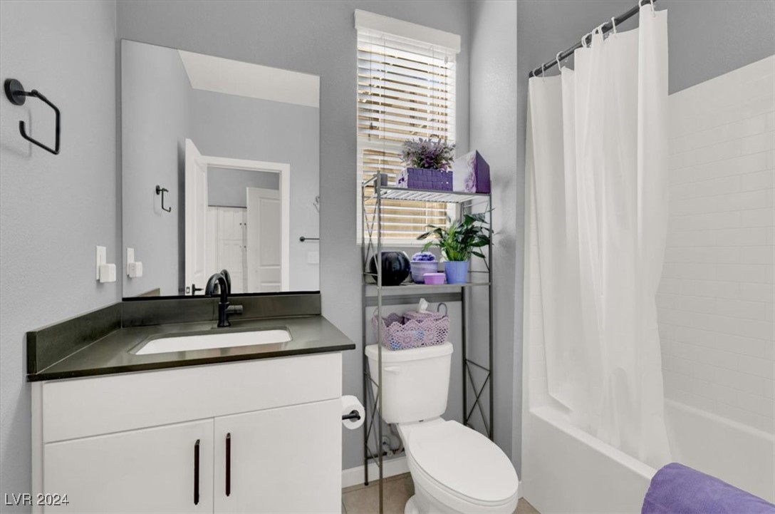 6817 Boulder View Street