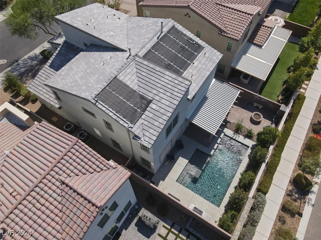 6817 Boulder View Street