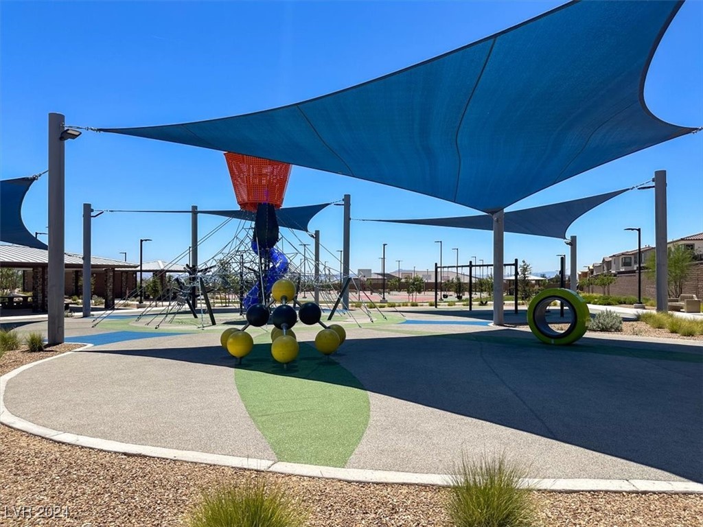 6817 Boulder View Street