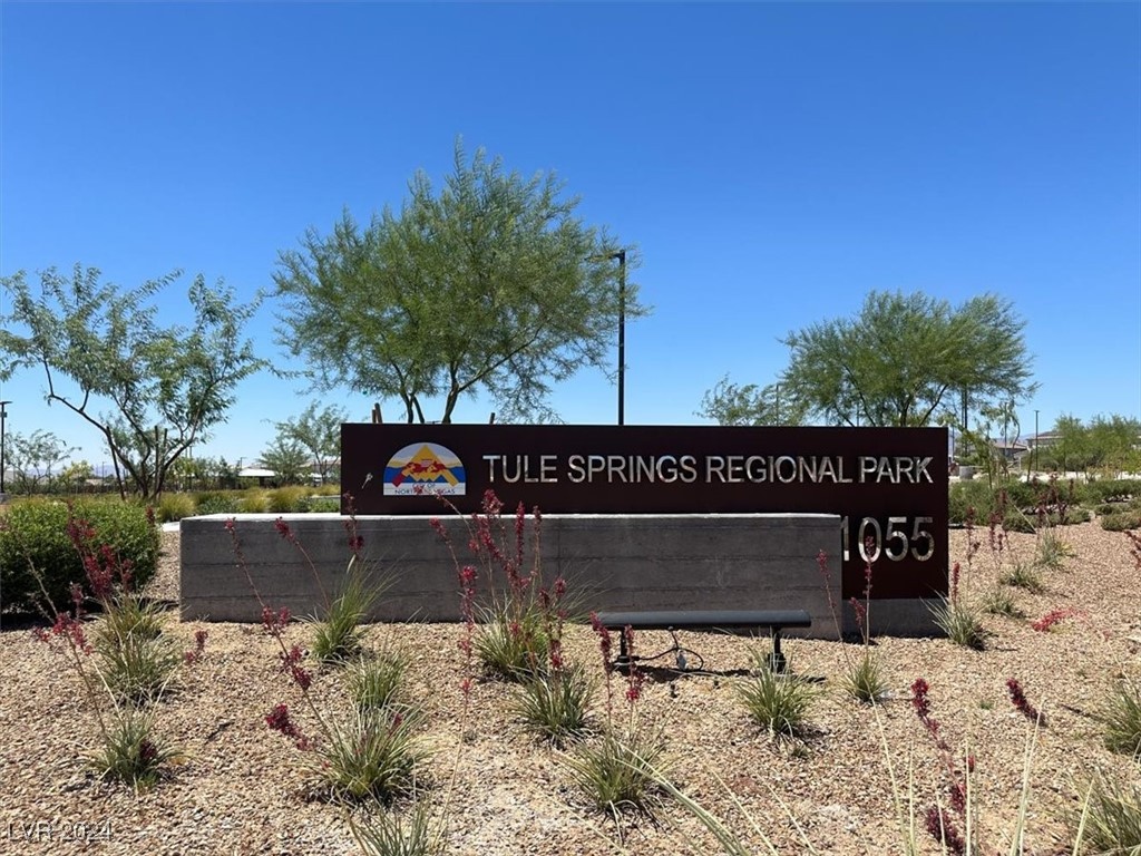 6817 Boulder View Street