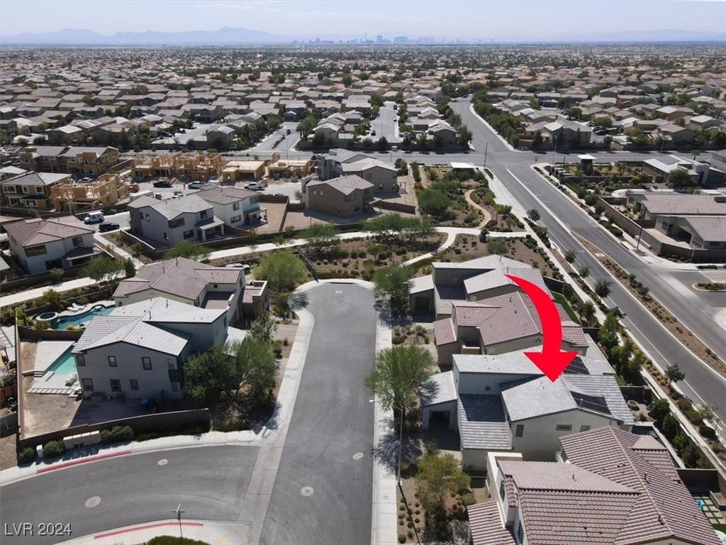 6817 Boulder View Street