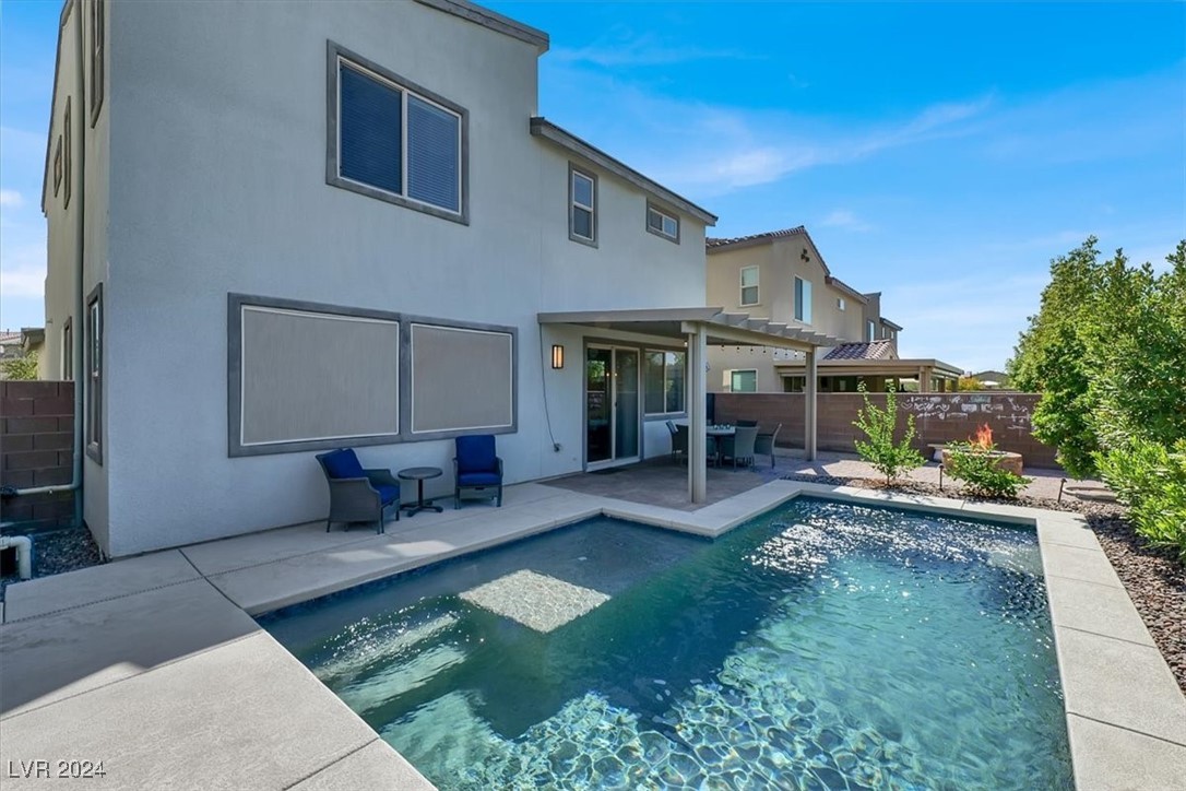 6817 Boulder View Street