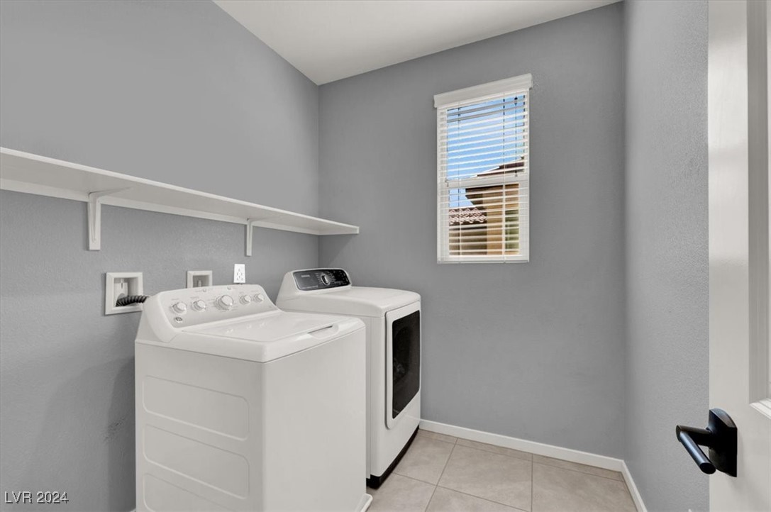 6817 Boulder View Street