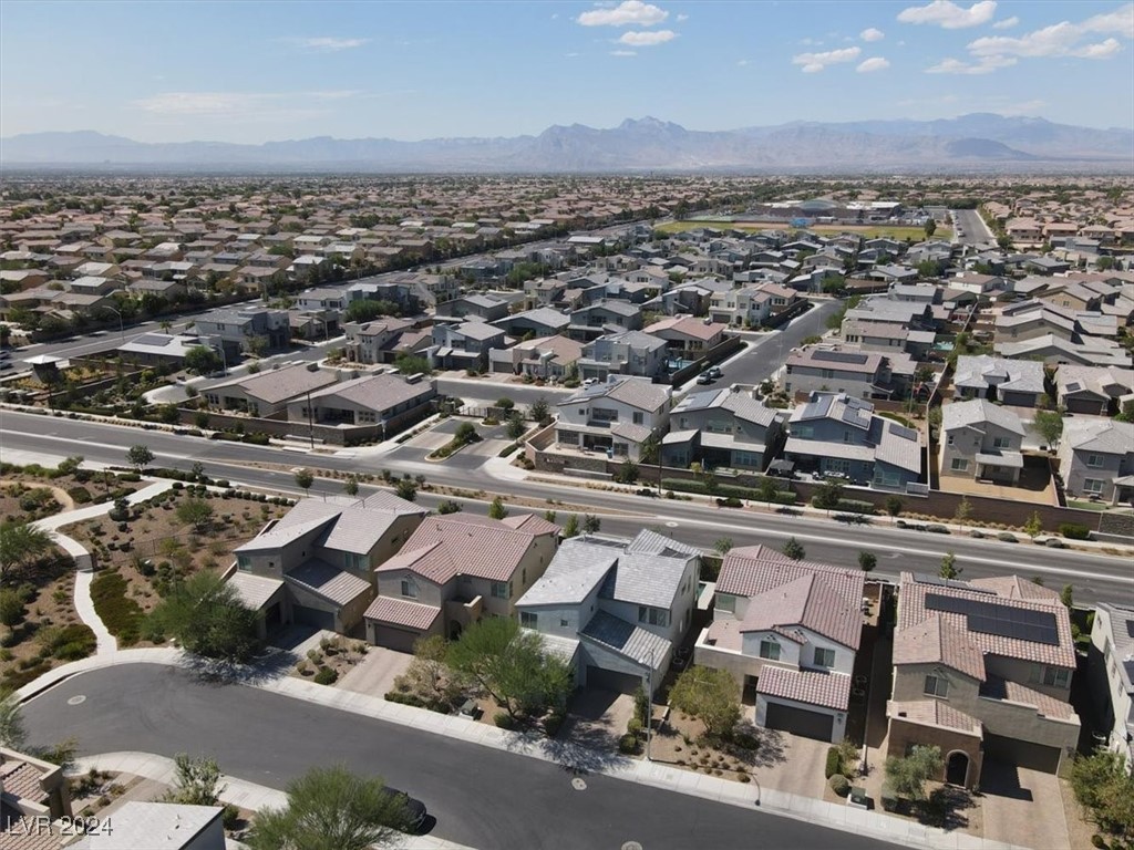 6817 Boulder View Street