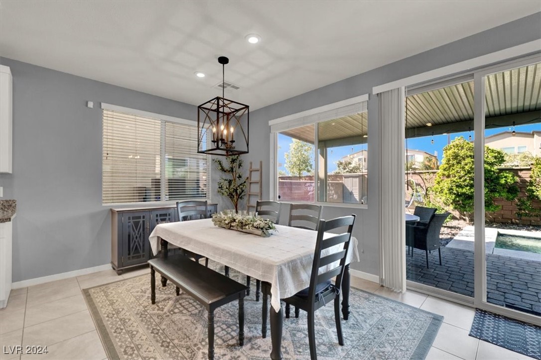 6817 Boulder View Street