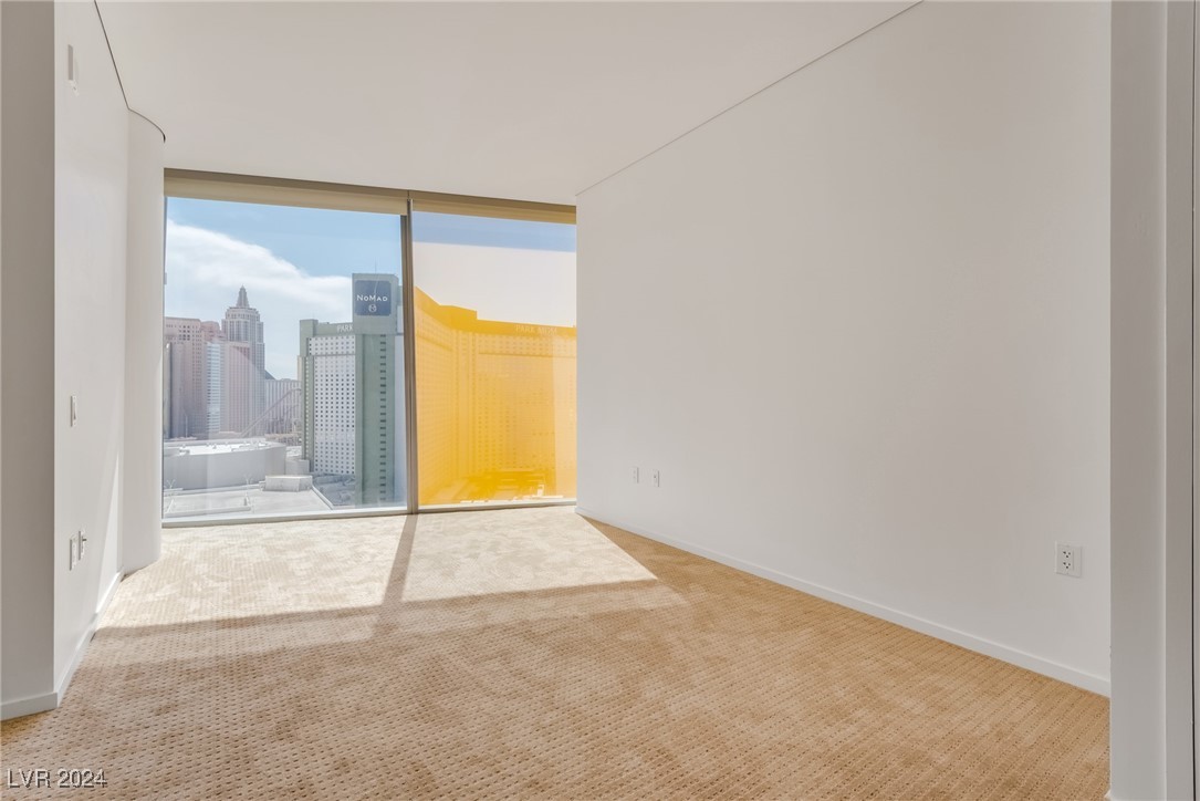 3726 Las Vegas Boulevard 1607