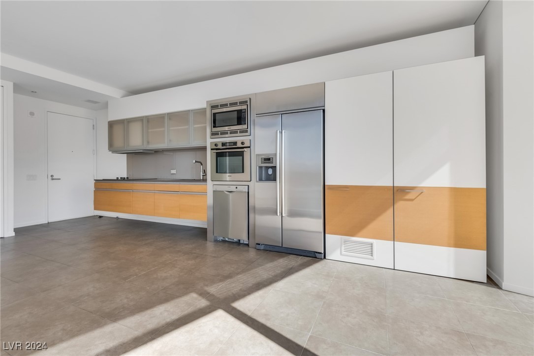 3726 Las Vegas Boulevard 1607