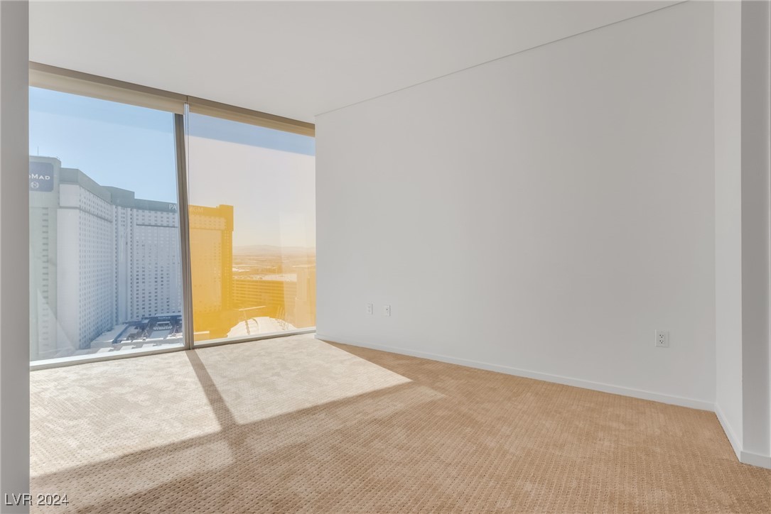 3726 Las Vegas Boulevard 1607