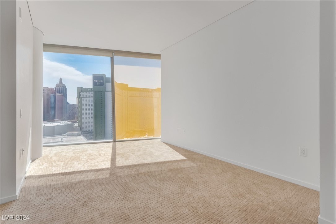 3726 Las Vegas Boulevard 1607