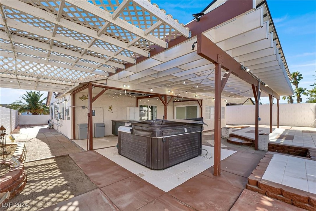 7124 Pleasant View Avenue