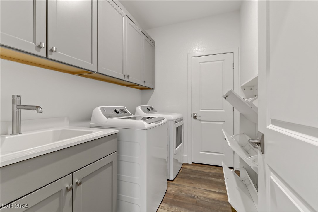 9689 Starlight Ridge Avenue