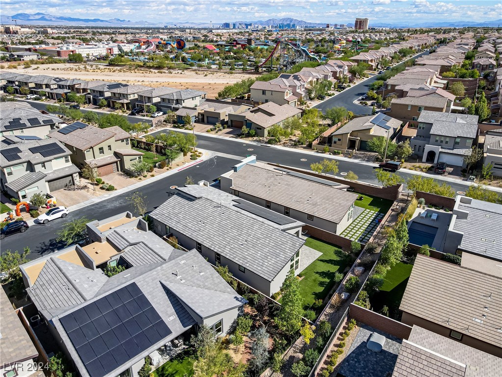 9689 Starlight Ridge Avenue