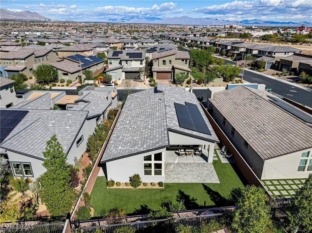 9689 Starlight Ridge Avenue