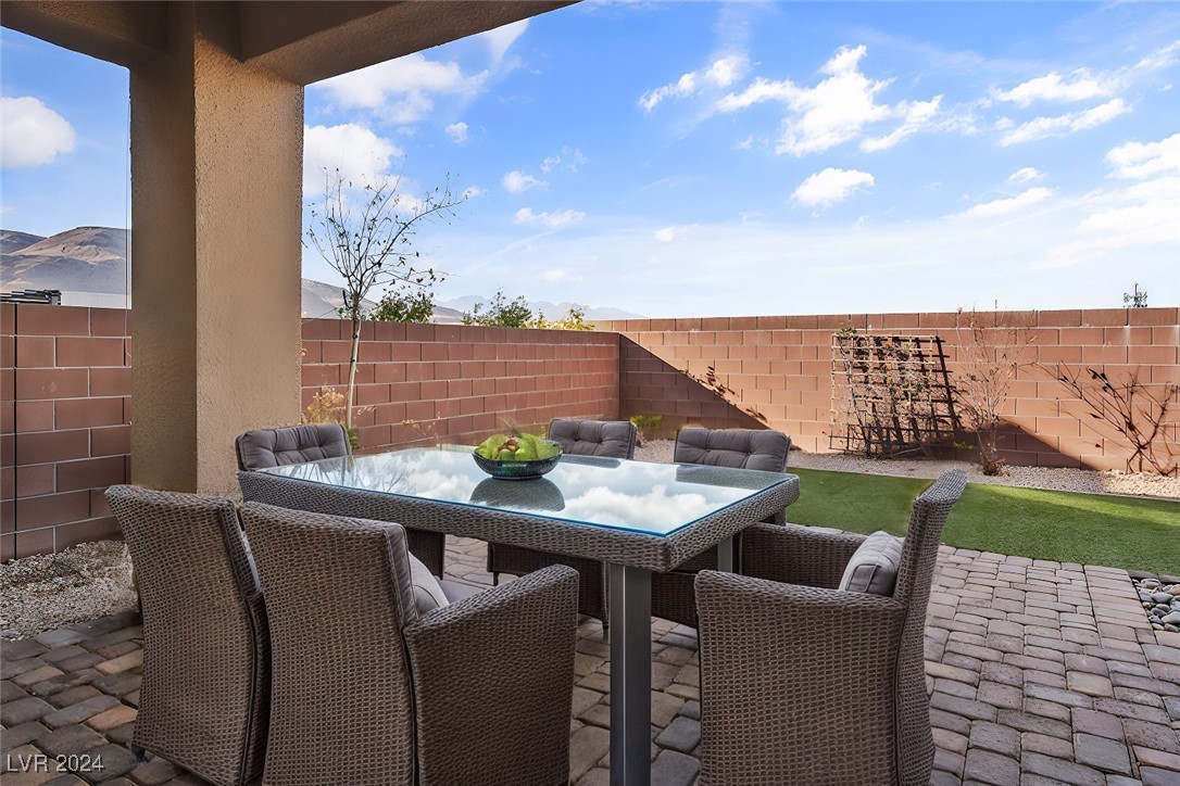 9764 Pyrite Mystery Avenue