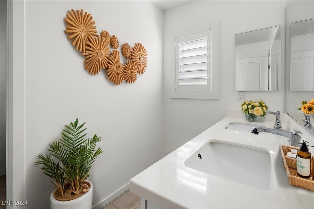 9764 Pyrite Mystery Avenue