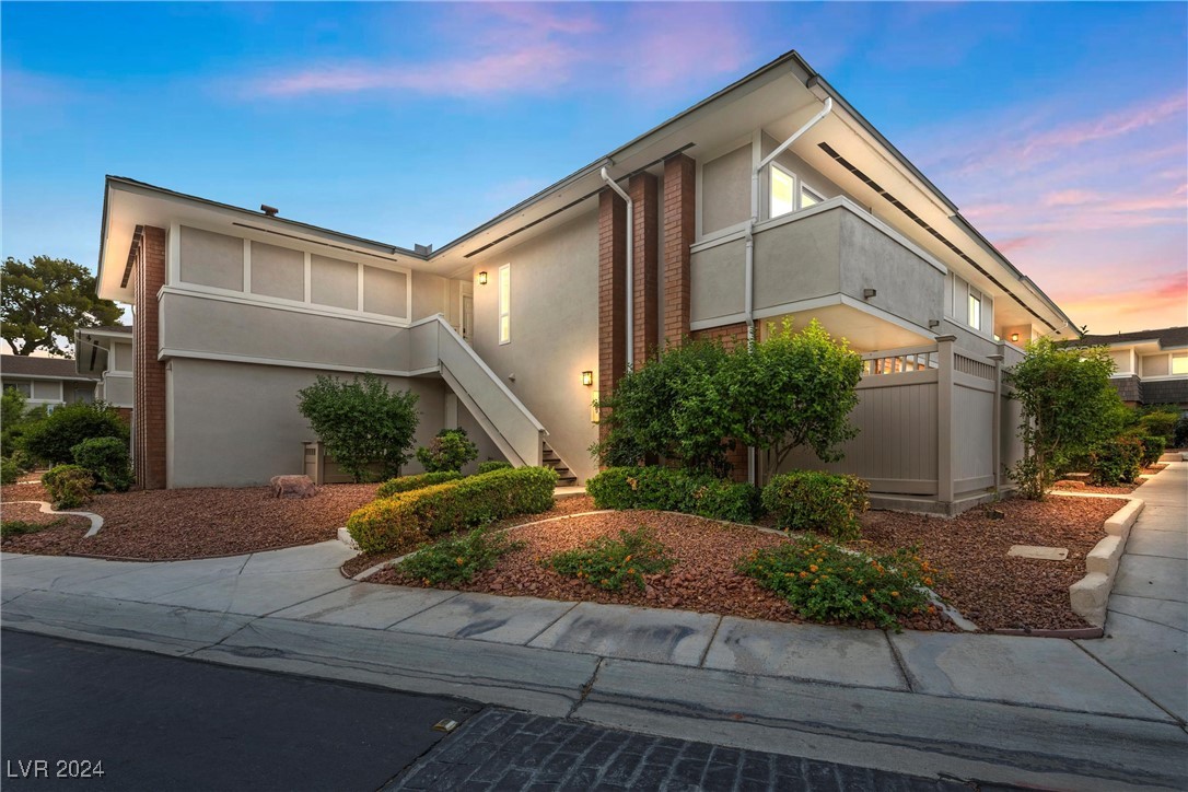 683 Oakmont Avenue 3502