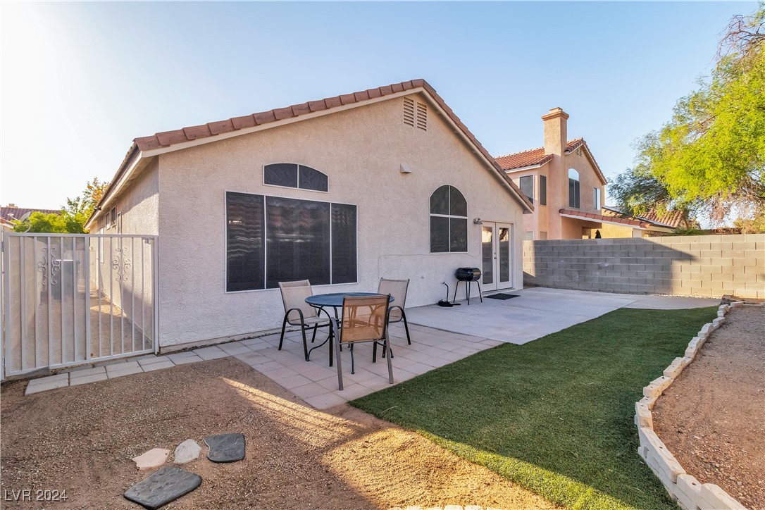 6066 Hidden Rock Drive