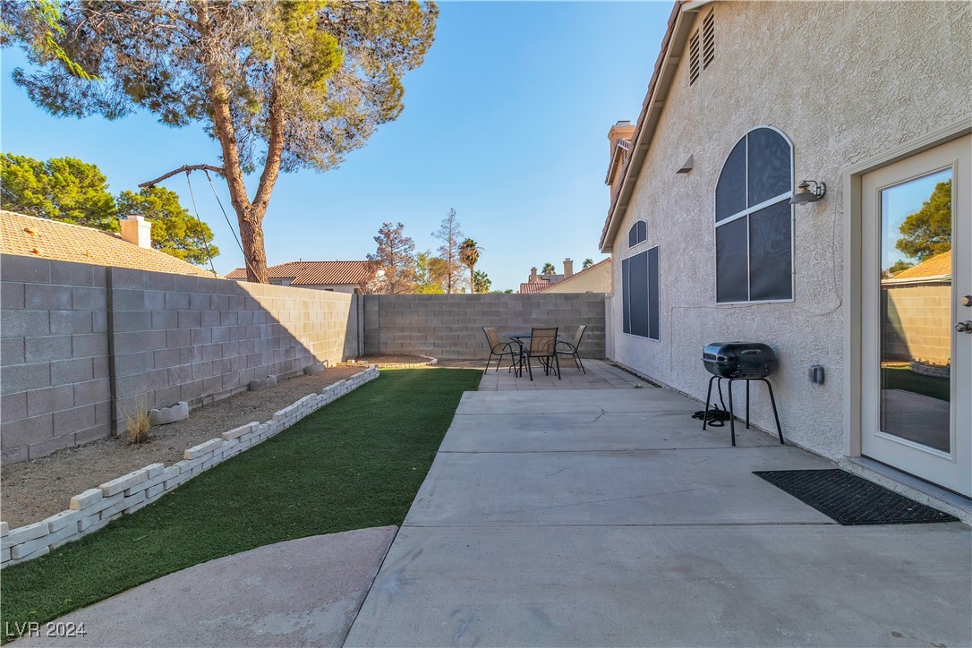 6066 Hidden Rock Drive