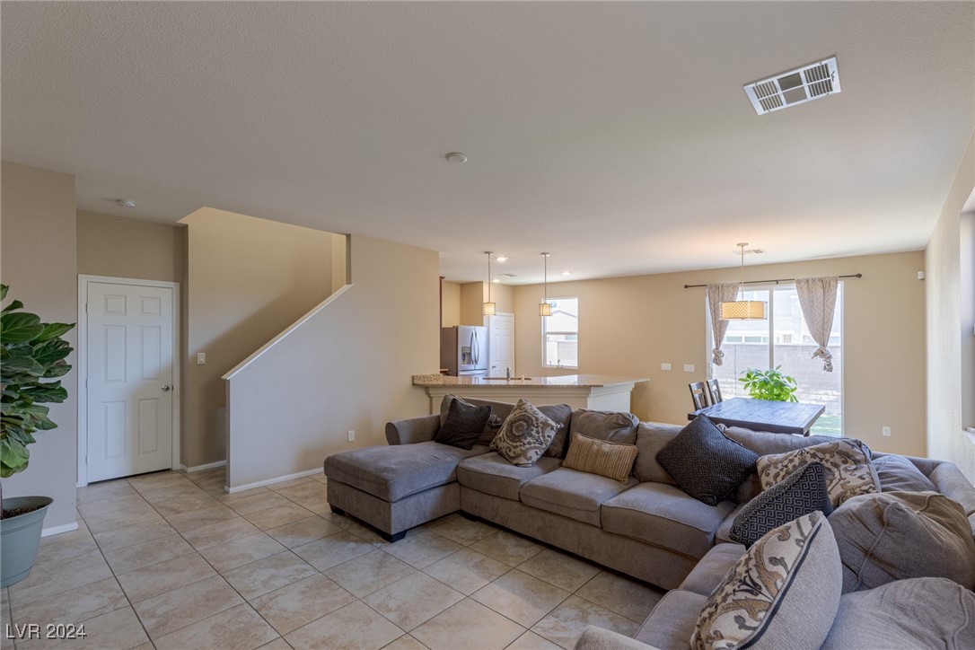 7128 Fossil Lake Street