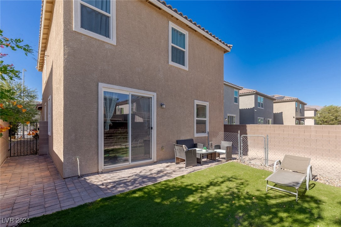 7128 Fossil Lake Street