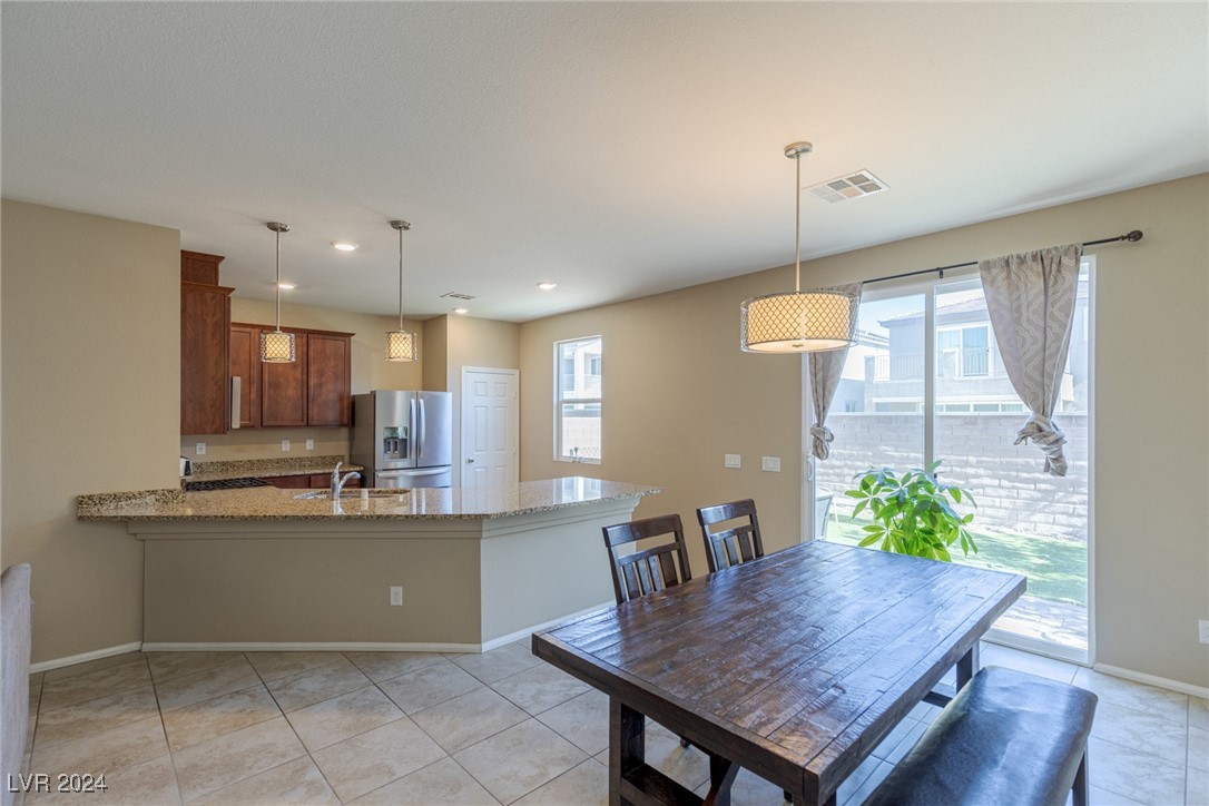 7128 Fossil Lake Street