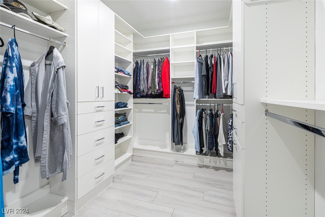 1929 Canyon Highlands