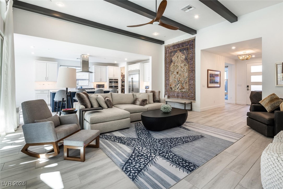 1929 Canyon Highlands