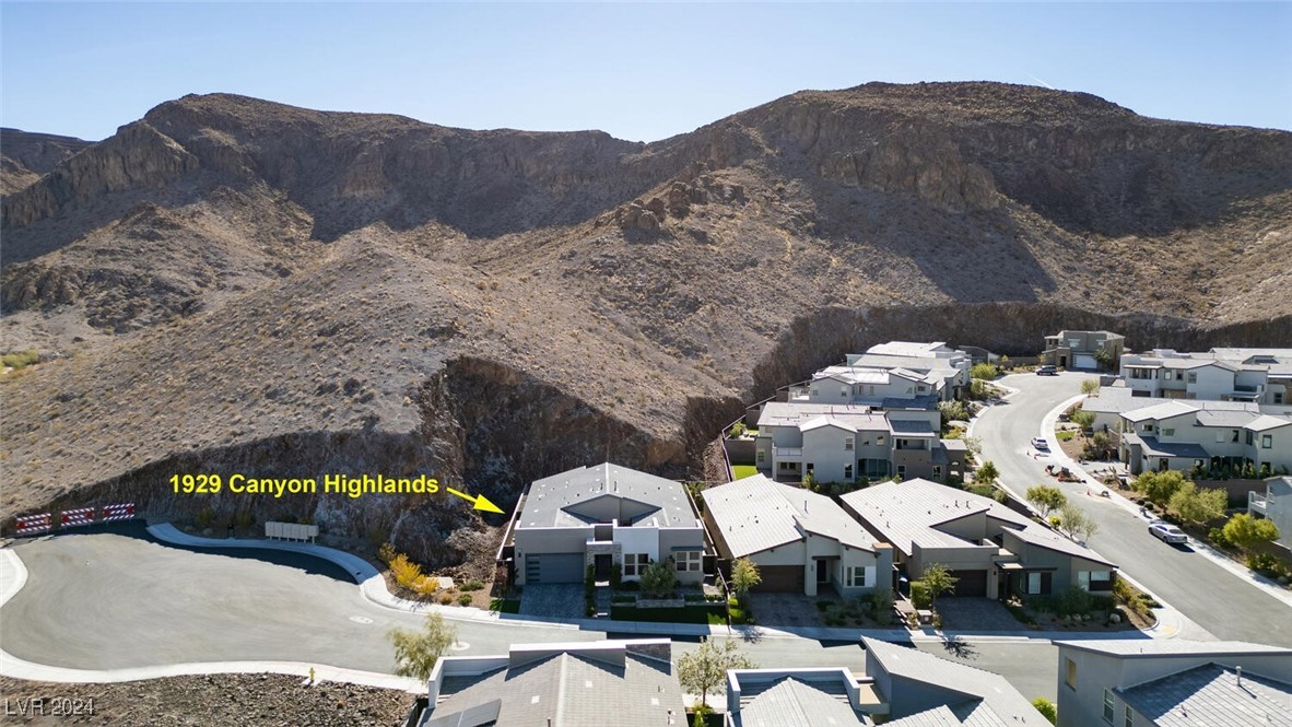 1929 Canyon Highlands