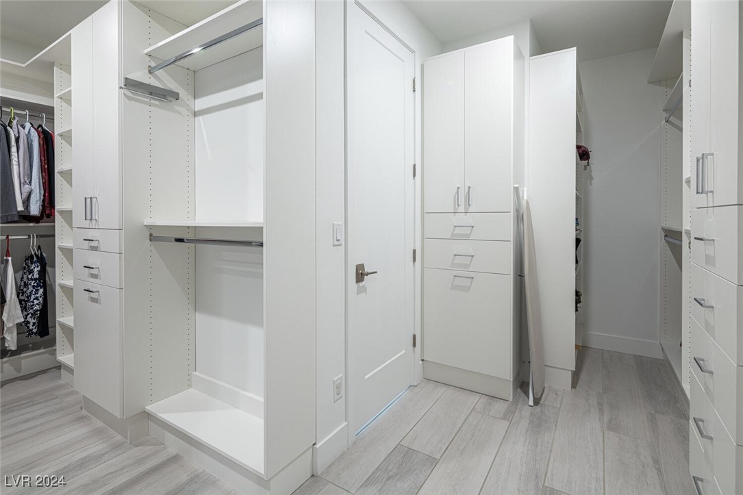 1929 Canyon Highlands