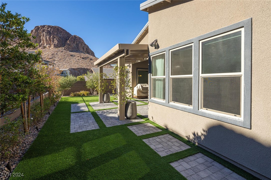 1929 Canyon Highlands