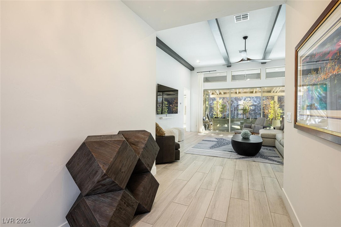 1929 Canyon Highlands