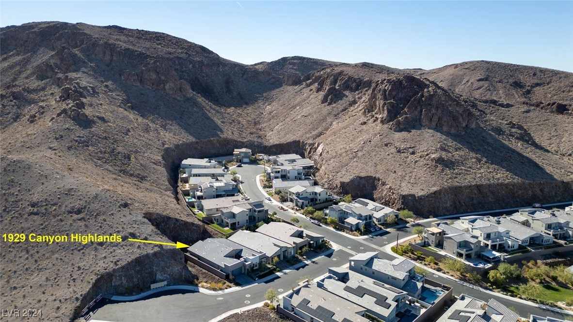 1929 Canyon Highlands